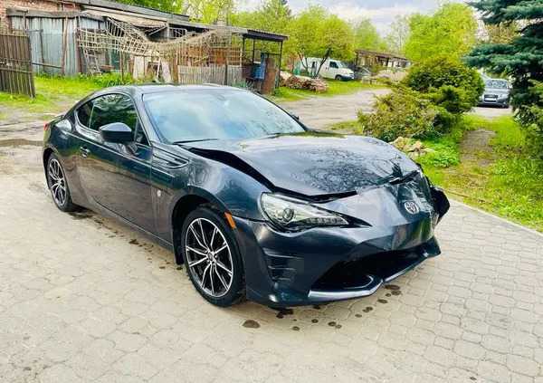 samochody osobowe Toyota GT86 cena 35000 przebieg: 70075, rok produkcji 2018 z Miłomłyn